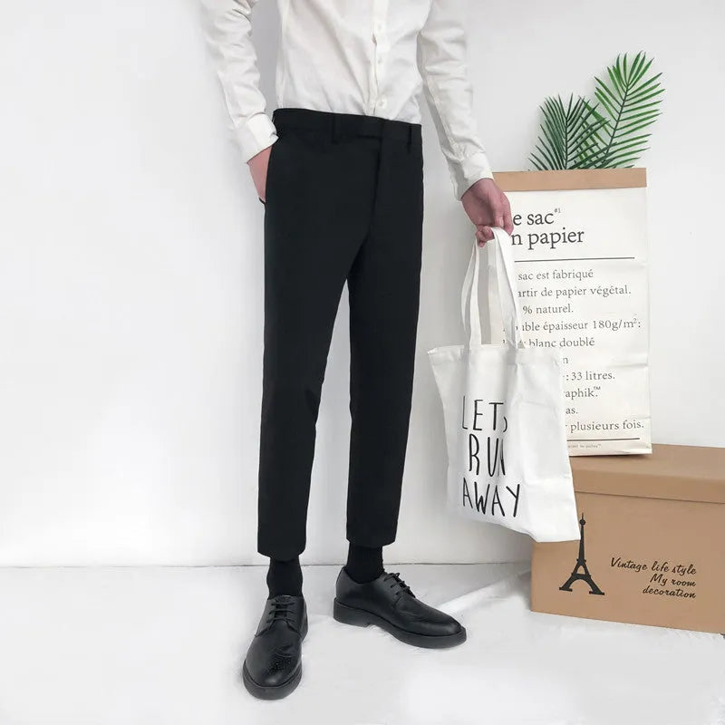 Men's straight-leg casual pants in black cotton fabric with drawstring waist closure