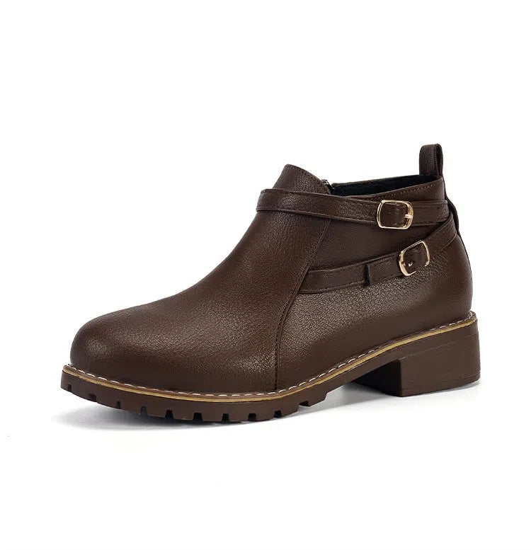Women's low-heeled ankle boots with belt buckle, round toe, chunky heel, side zipper, in black synthetic PU leather