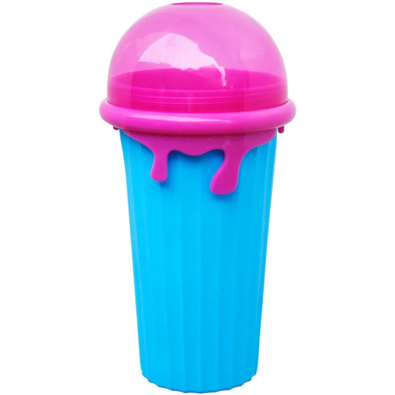 Blue 500ml slushy maker cup for homemade quick-frozen smoothies and ice cream.