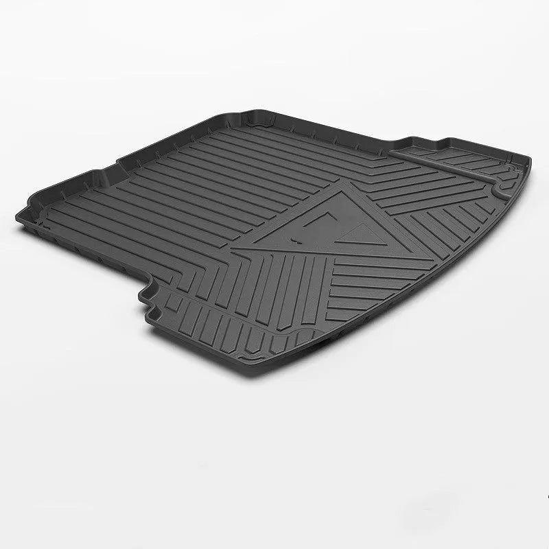 Black carbon fibre pattern car boot liner mat for vehicle cargo protection