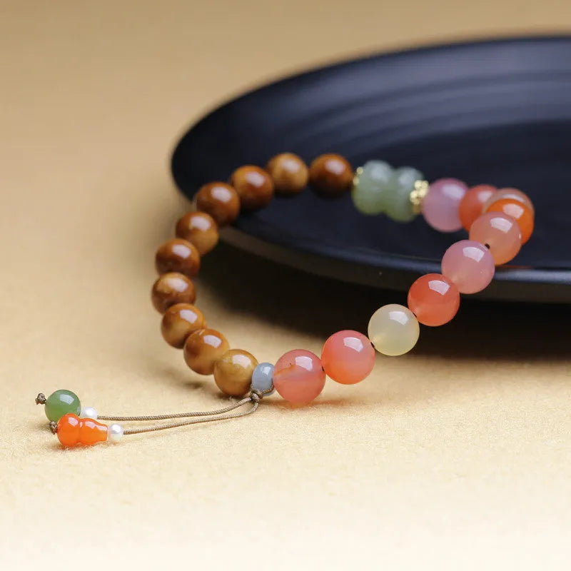 Handmade 8mm persimmon red agate bracelet with diamond-shaped beads for women