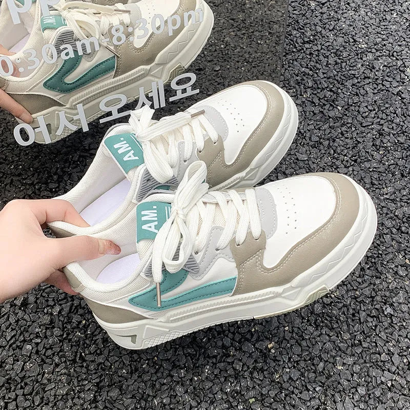 Women's low-top skate shoes with thick flat sole, synthetic PU upper, front lace-up, black or green, sizes 35-41