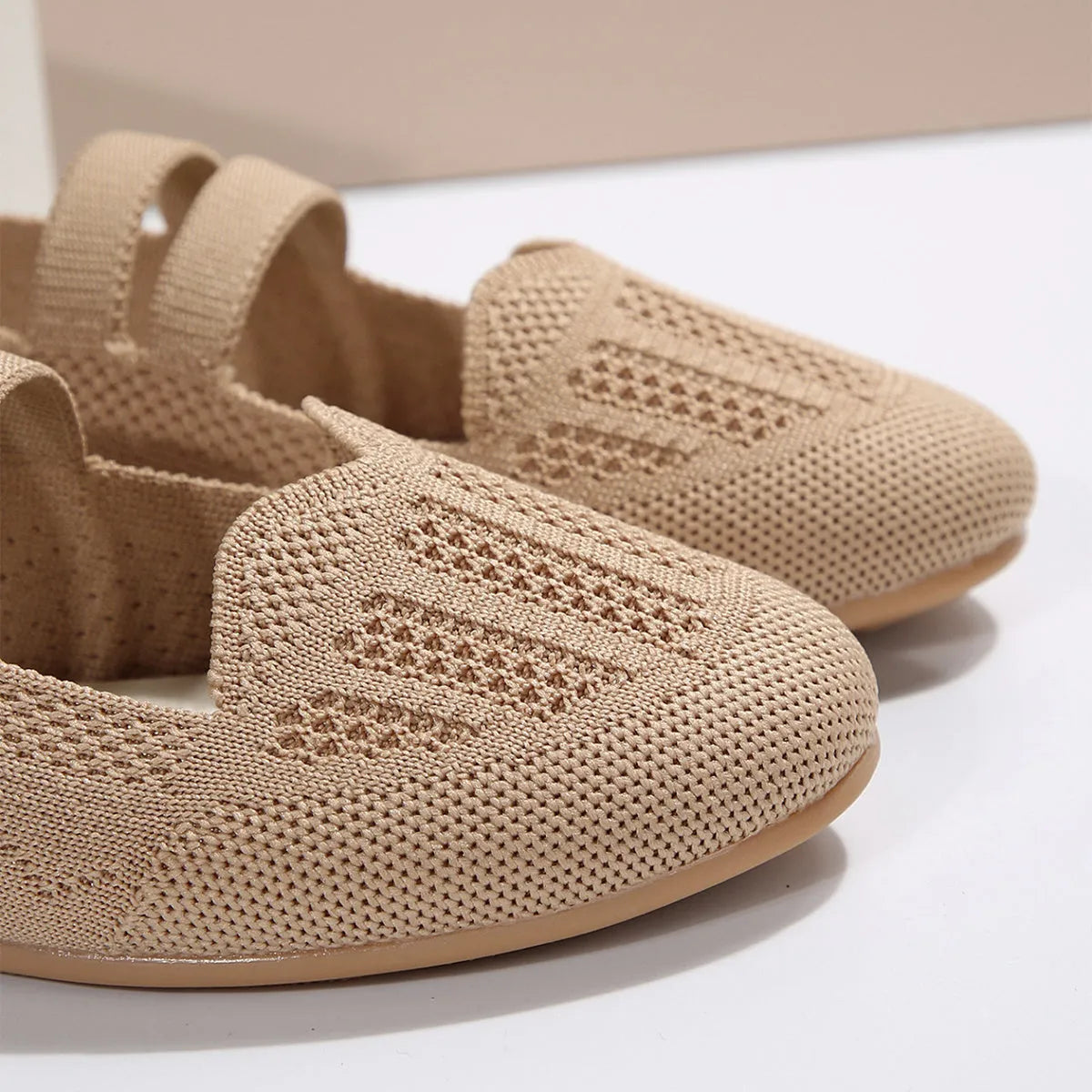 Women's casual mesh flats black low-cut round toe slip-on shoes with hollow detailing and rubber sole
