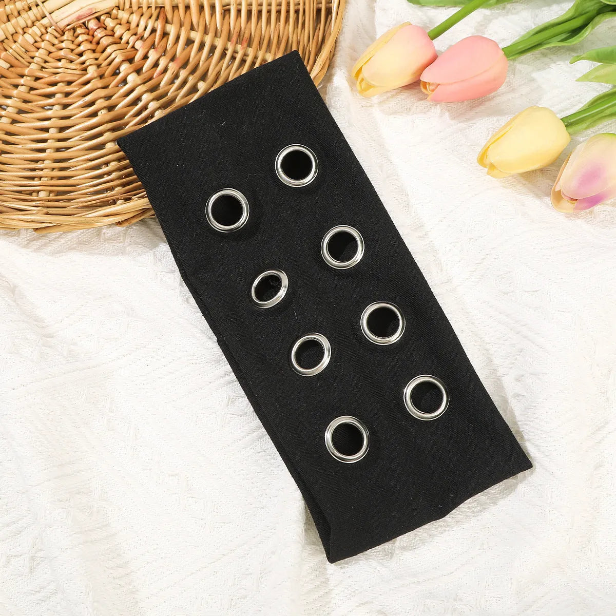 Hollow metal pullover hair band for exercise in leopard print colour