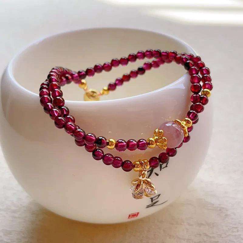 Natural garnet bracelet with double ring clasp in H311 garnet colour