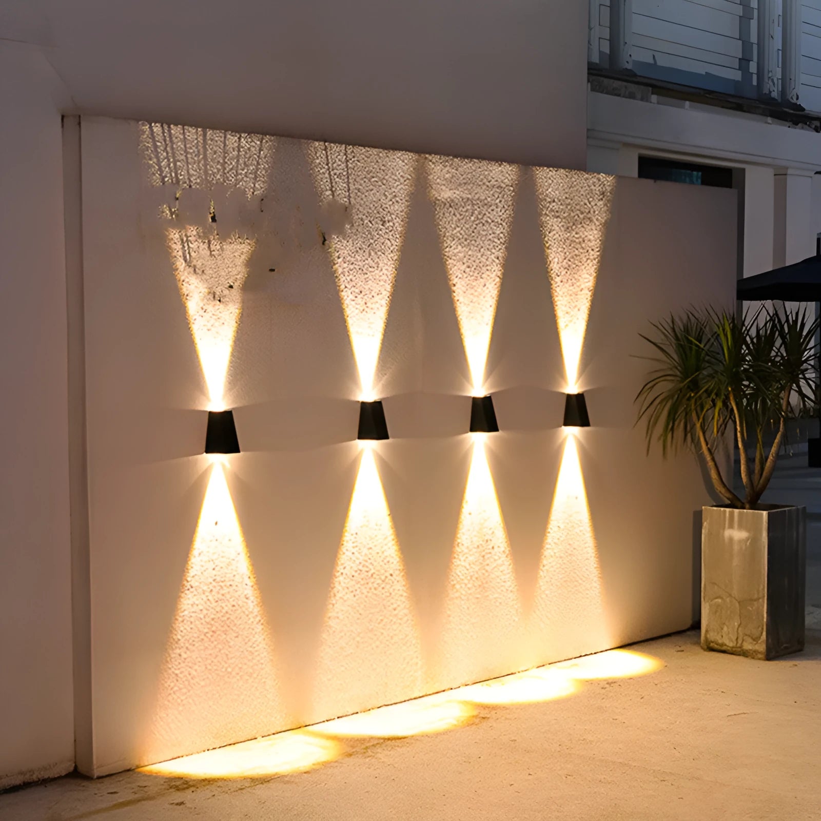 Solar outdoor corridor wall lamp with IP66 rating, ABS housing, and inductive switch for automatic motion-activated lighting