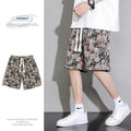 Men's fifth-length polyester shorts in Bear colour on a size chart background
