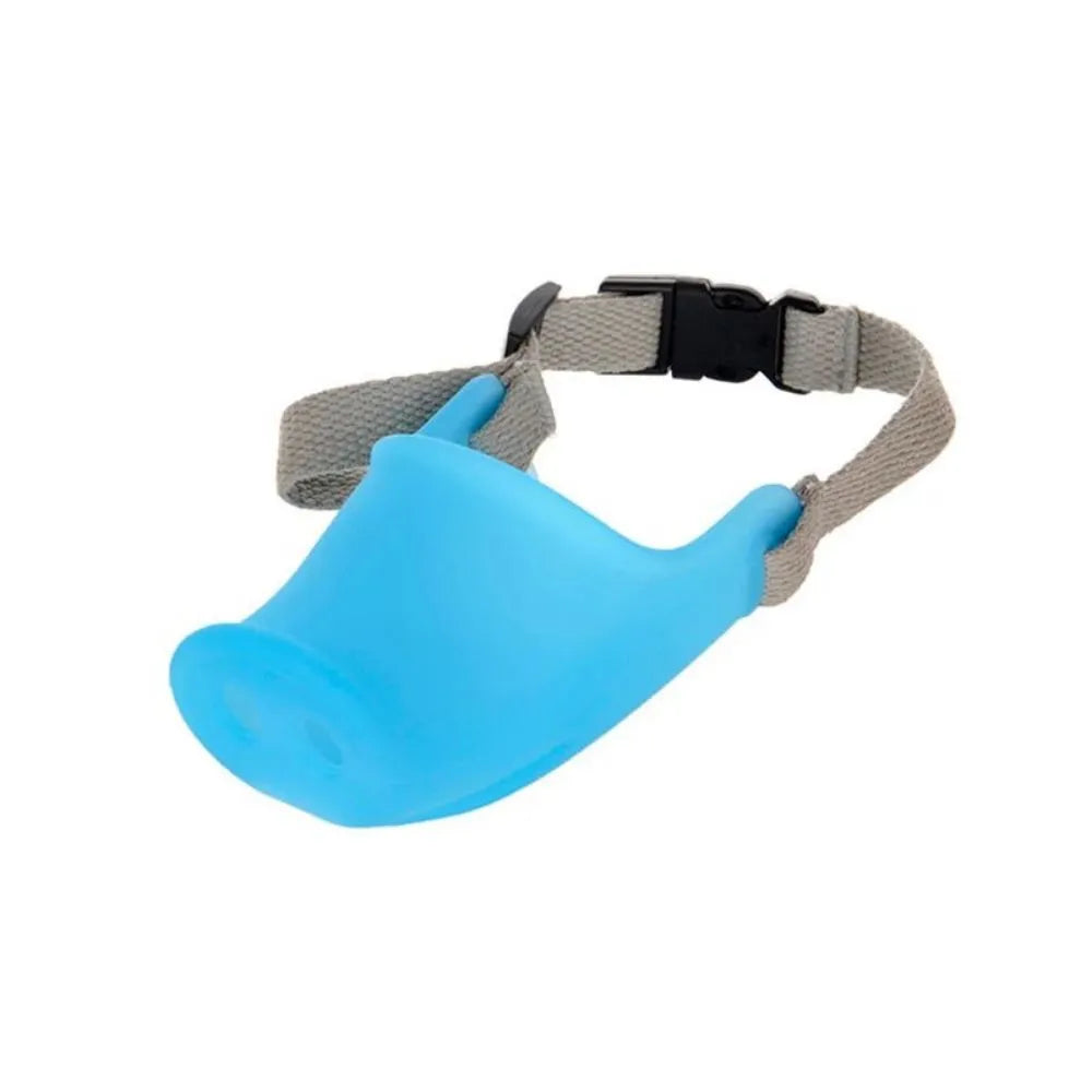 Blue silicone dog anti-bite mouth cover shown on long-mouthed breed with size dimensions displayed