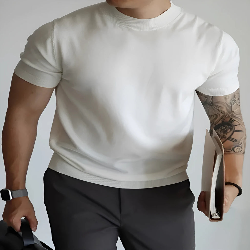 Men's slim-fit solid colour t-shirt in polyester knitwear, shown in various colours.