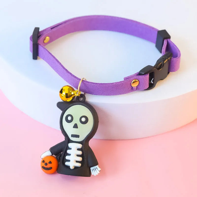 Halloween dog collar decoration in cartoon pumpkin or luminous designs on an adjustable polyester collar.