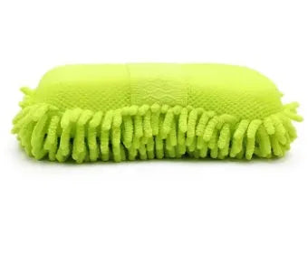 Silvery green rectangular car wash sponge made of chenille microfiber, measuring 14cm by 25cm.