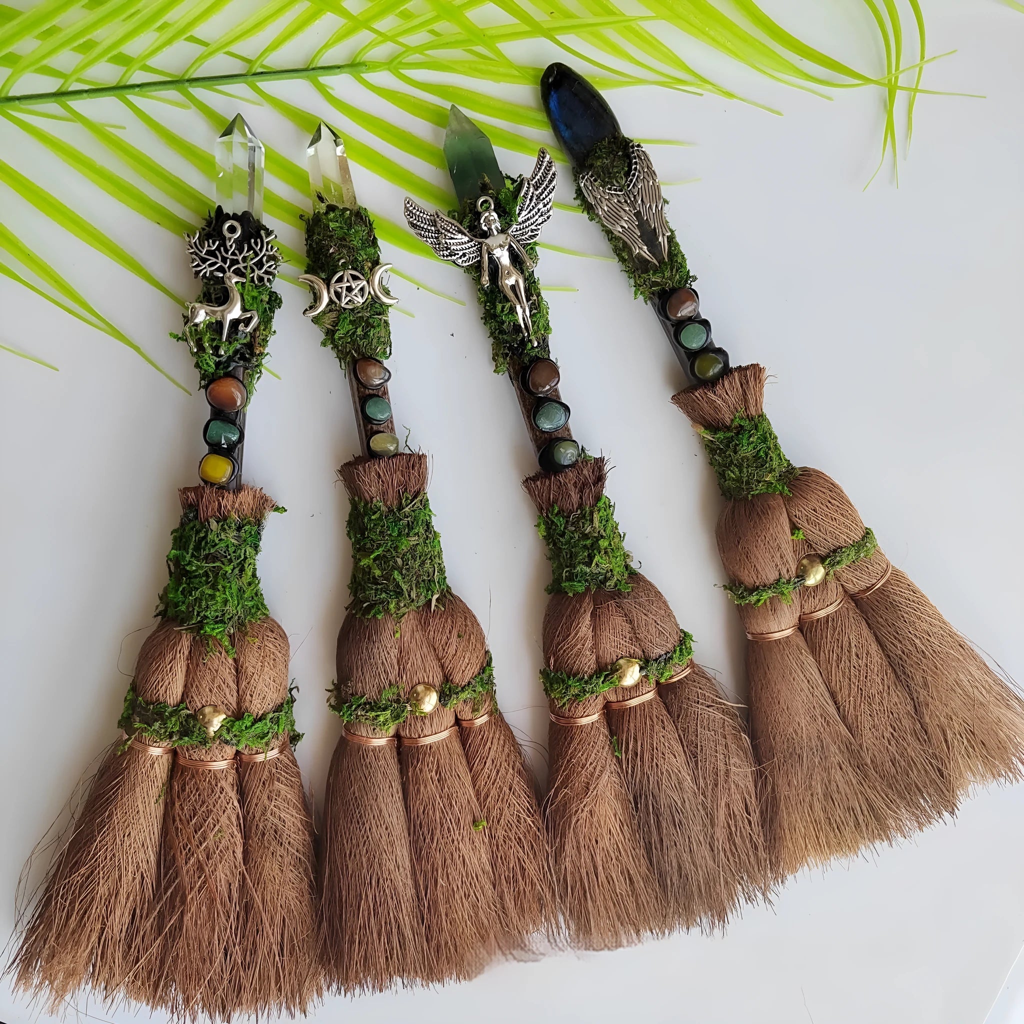 Natural chalcedony crystal single pointed column broom in white crystal colour handmade decorative prop