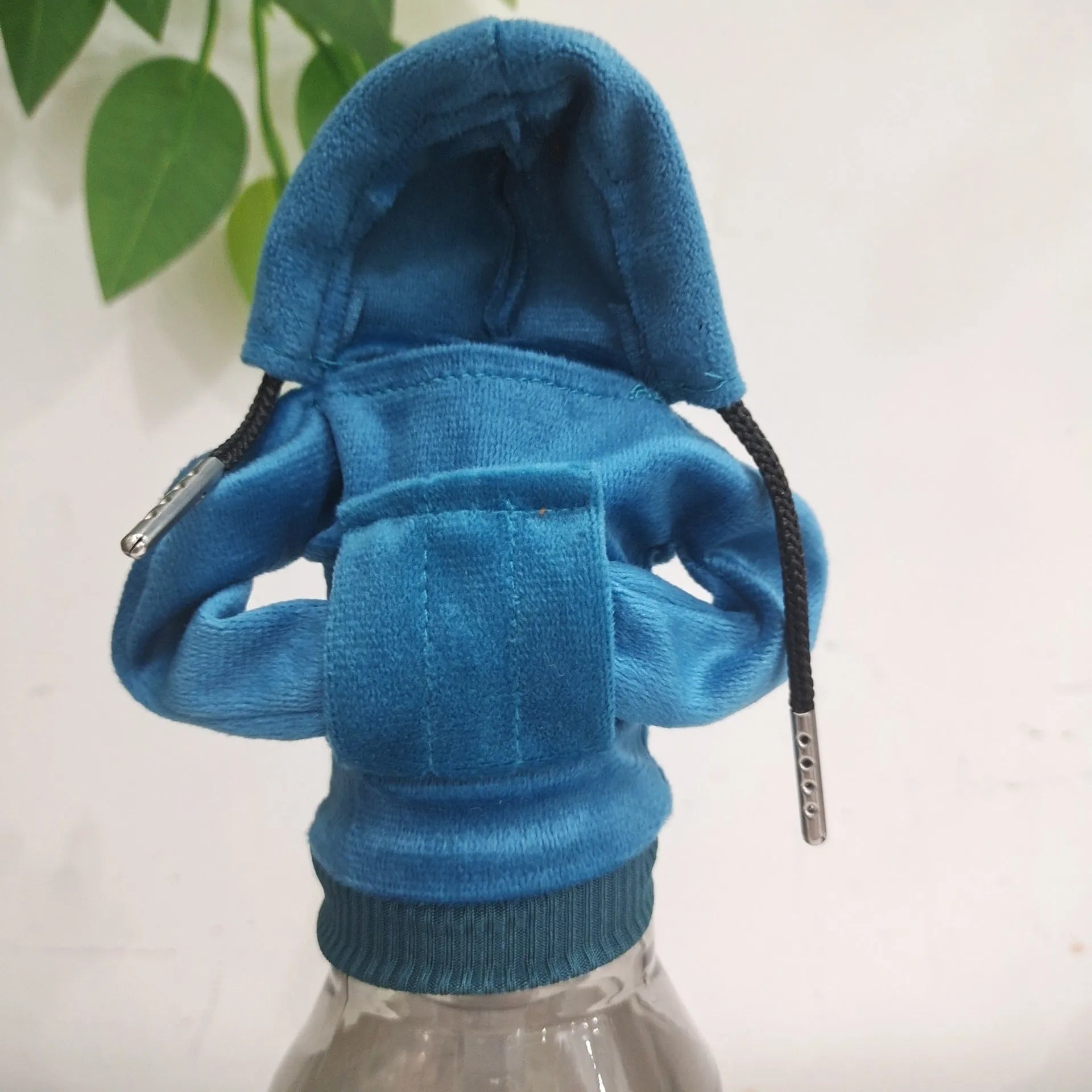 Pure cotton car gear lever decoration in assorted colours on a gear stick.