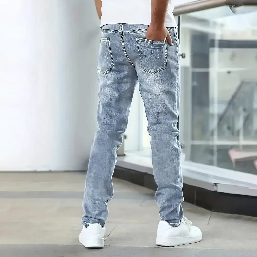 Men's stretch casual jeans in straight leg skinny fit with high elasticity cotton fabric