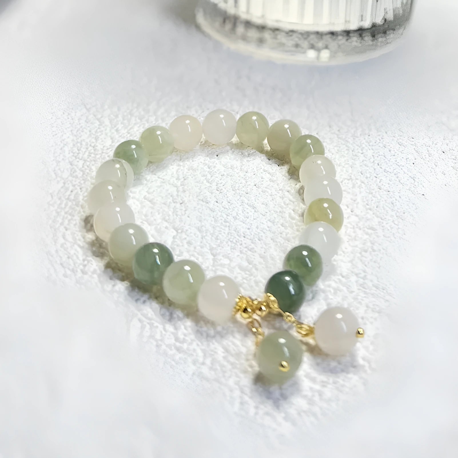Tian Shan Cui Yu S175 electroplated alloy bracelet with special-interest design for women