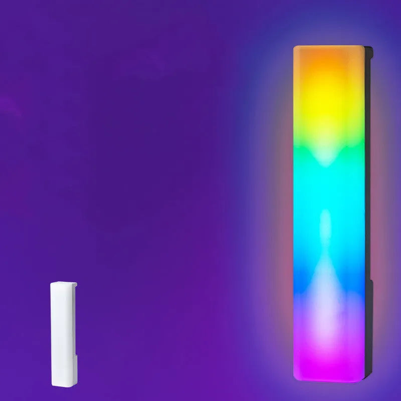 3D RGB voice-activated ambience lamp in black or white shell with USB cable