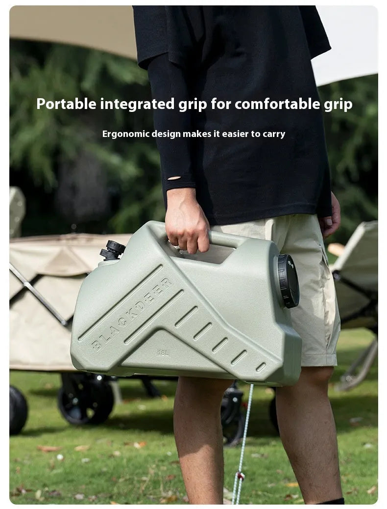 Green portable water storage tank with 13L and 18L capacity options for camping and household use