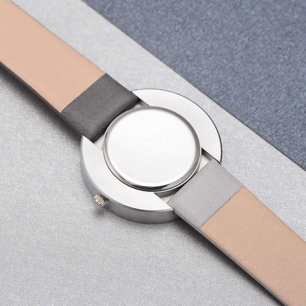 Women's grey contrast PU strap quartz watch with 40mm alloy case, pin buckle, and ordinary glass mirror