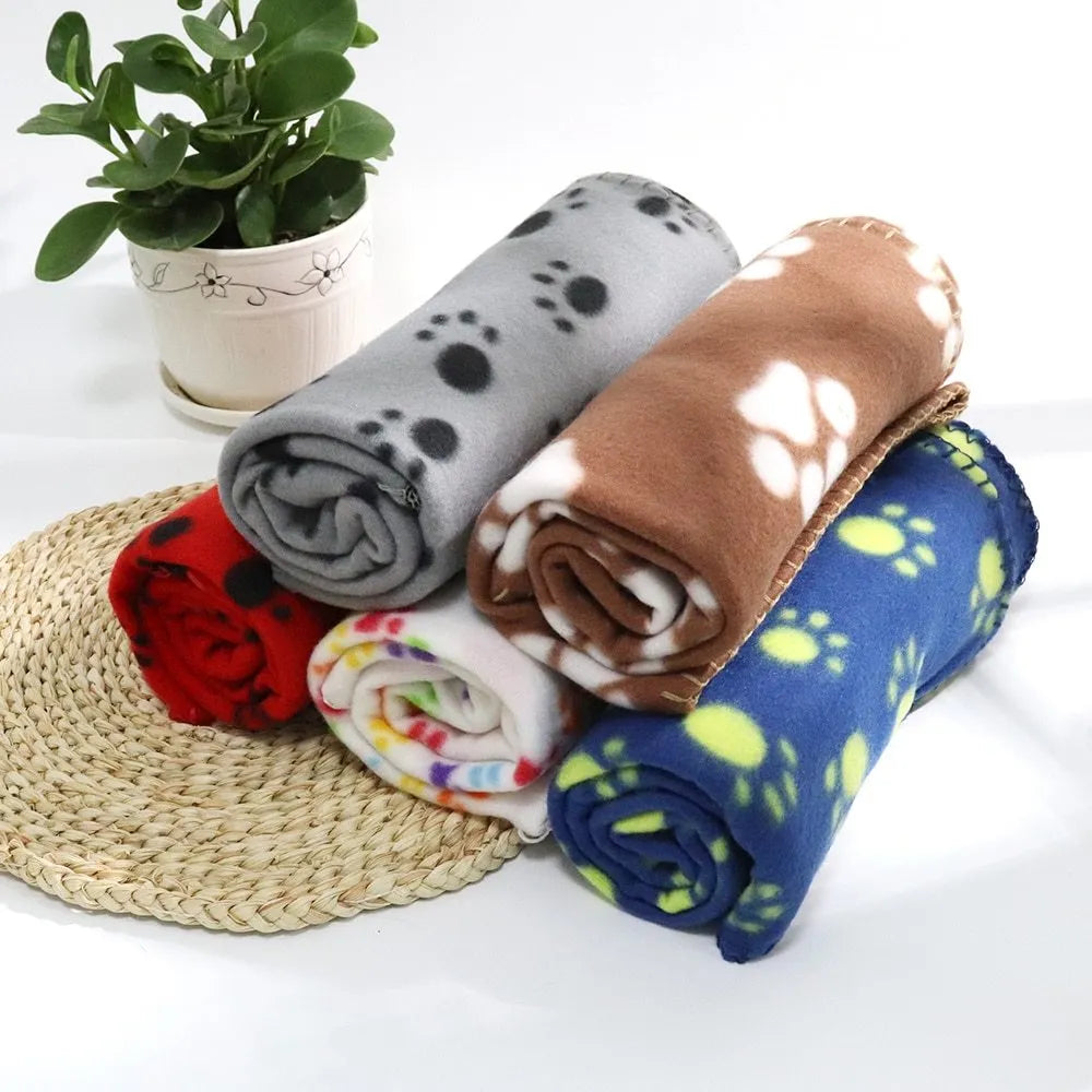 Double-sided fleece pet warm blanket with paw print pattern in blue, size 100x70cm