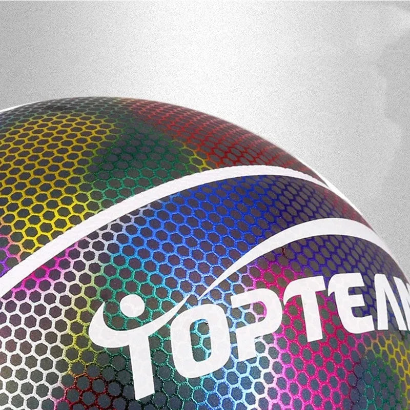 Size 7 holographic reflective PU basketball, 24.5cm diameter, in White Moonlight or Rainbow