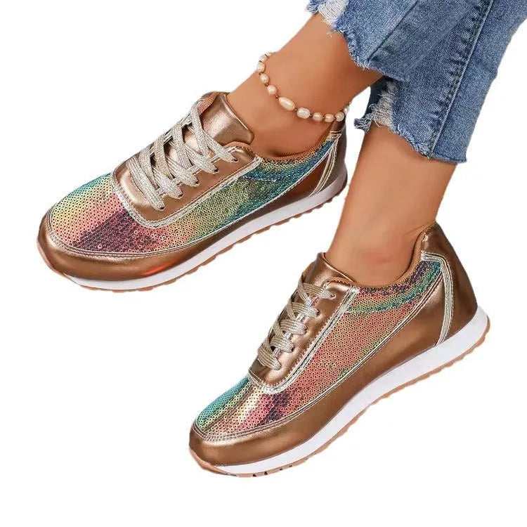 Women's thick-soled casual sneakers in black with square toe design and PU leather upper