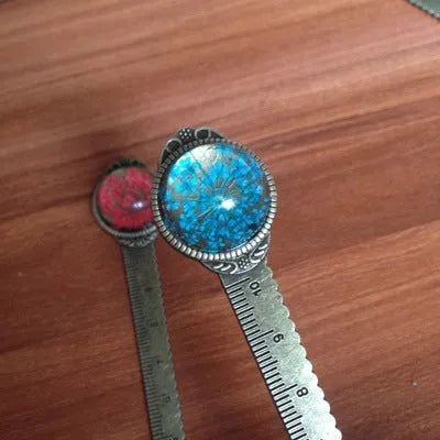Handmade dry flower gypsophila ruler bookmark with lace flowers, daffodils and clover on 12 cm scale