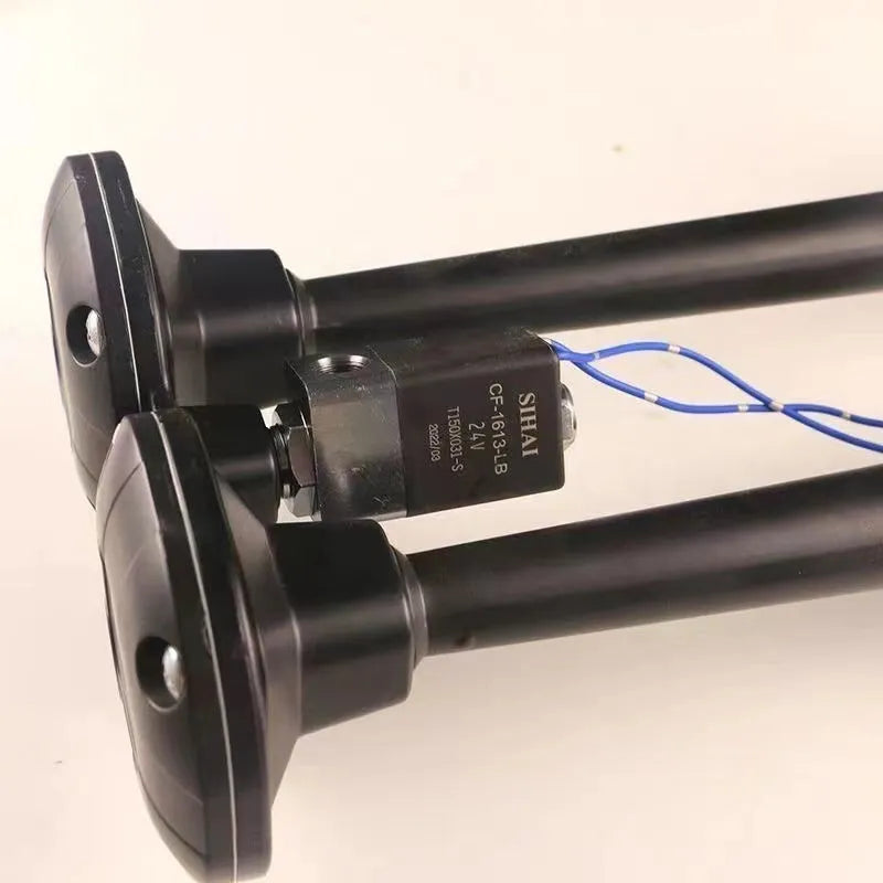 Black dual trumpet super loud 300dB air horn and compressor kit for 12V and 24V vehicles.