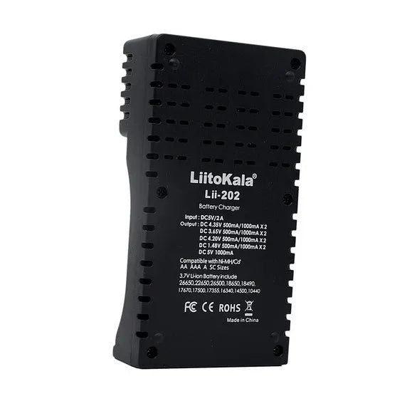 Two-slot lithium battery charger with LED display, Micro USB input, charging 18650 and 14500 cells