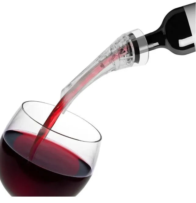Acrylic wine aerator with stainless steel filter, measuring 16cm long.