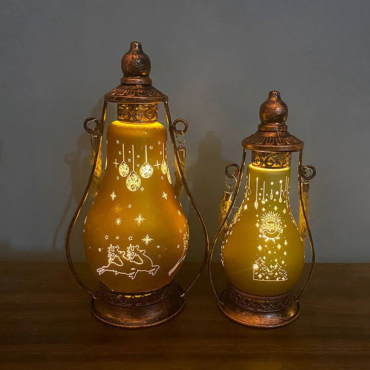 LED oil lamp decorative ornament in glass with polished finish, battery operated for Christmas and hotel displays
