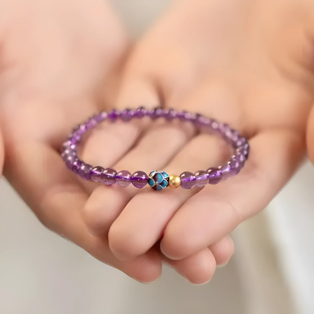 Purple lotus Chinese retro style bracelet for women with mixed material construction