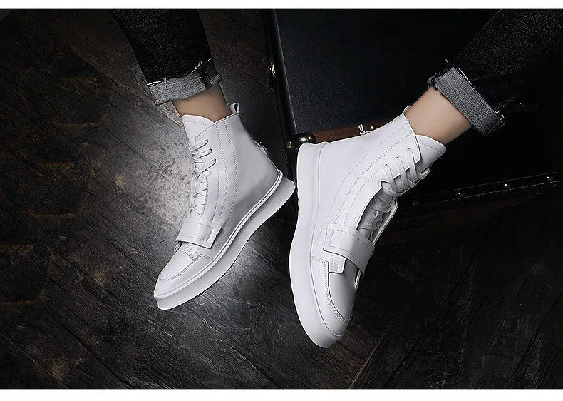 Men's black and white high-top ankle boots in PU leather microfiber for winter.