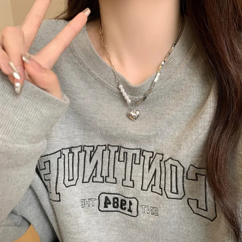 Normcore double-layer necklace for women with retro rhinestone geometric pendant and alloy chain