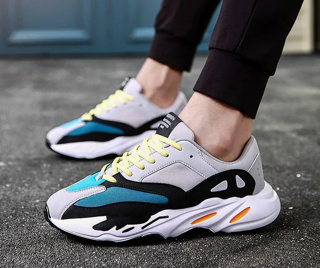 PELIAM low-top trainers in black or grey, sizes 39-44, foot length 245-270mm