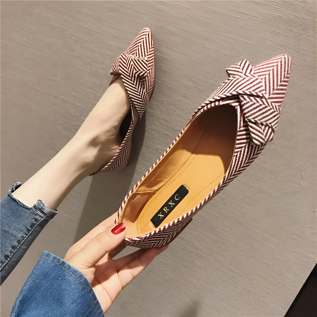 Women's black and red pointed toe low heel Korean style casual shoes with a cotton upper.