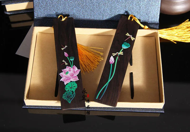 Chinese style sandalwood bookmark with painted lotus and landscape flowers decoration.