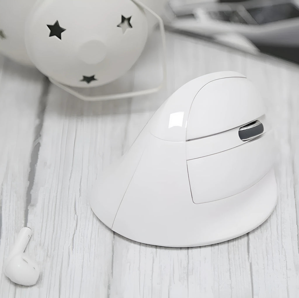 M618mini wireless vertical mouse pearl white with dual-mode Bluetooth and 2.4g connectivity