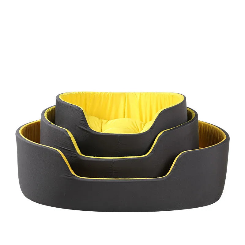 A green washable cloth pet kennel bed for cats or dogs, shown in a medium size.