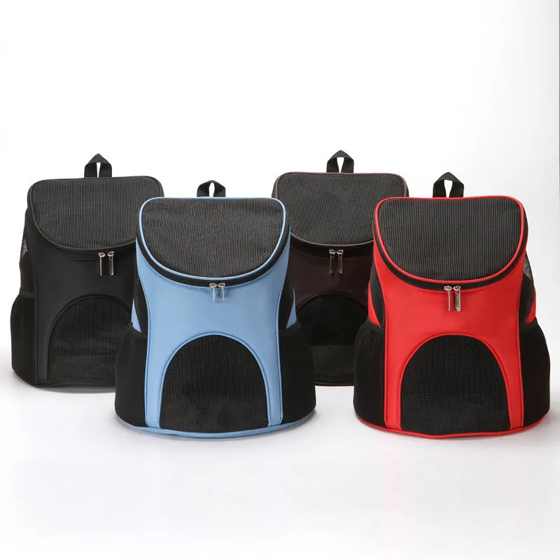 Solid colour pet backpack for cats or small dogs in S and L sizes.
