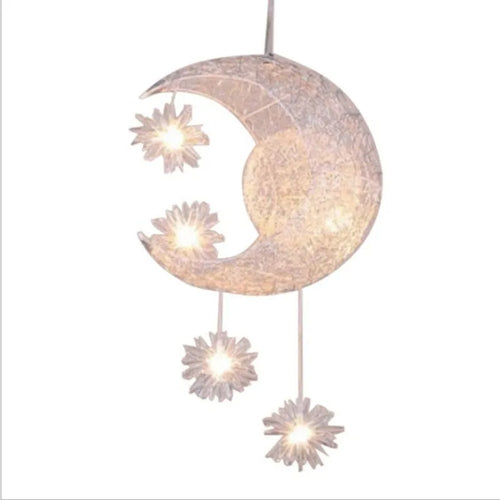 Aluminium wire star moon chandelier with zinc alloy construction and iron lamp body