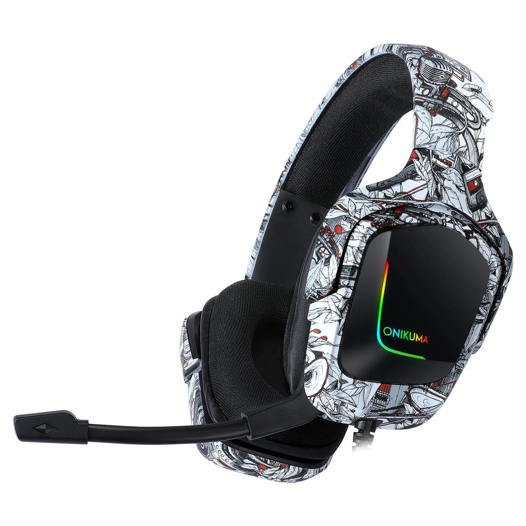 Head On black wired gaming headset with 40mm drivers and in-line microphone on a desk