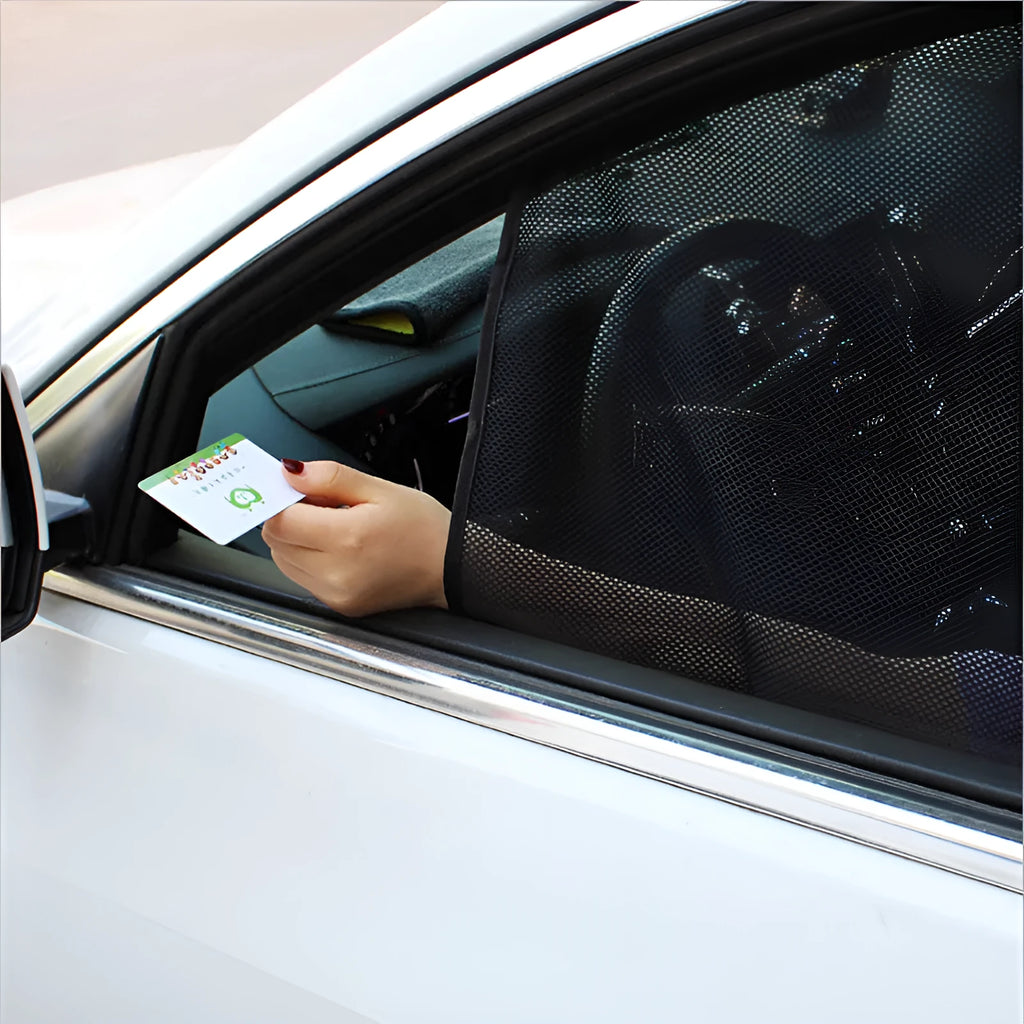 Black magnetic sunshade net with 10 magnets on a car window, size 80x50cm or 90x60cm