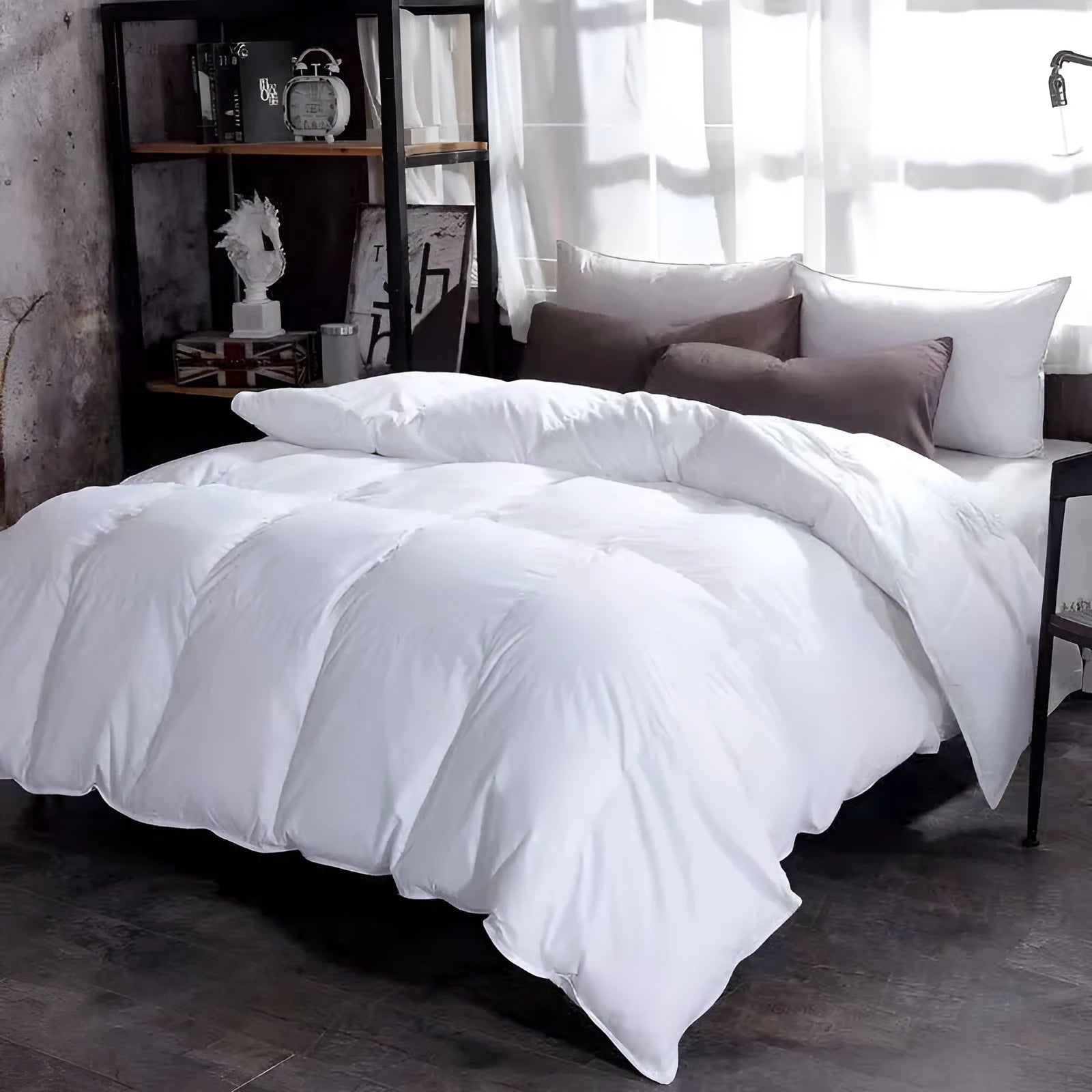 Goose down winter duvet core with twill weave fabric in six colour options for 180cm beds
