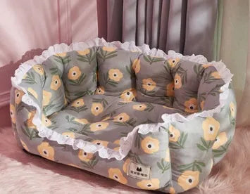 Banana boat pet bed in yellow forest pattern, wearable four seasons nest for medium and large dogs and cats