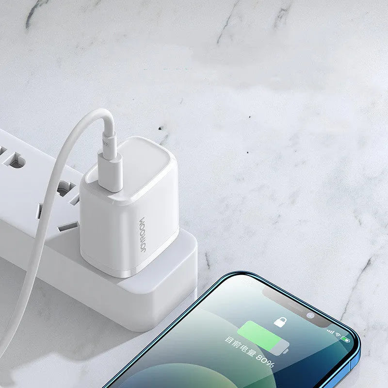 USB-C travel charger with fast charge PD for Android phones in multiple plug versions