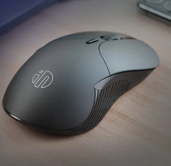 Black wireless voice mouse with six buttons showing compact dimensions of 123mm x 35mm x 65.5mm