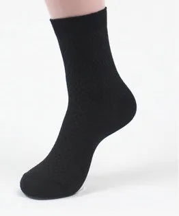 Men's bamboo fibre socks with a small square pattern in five colour options.