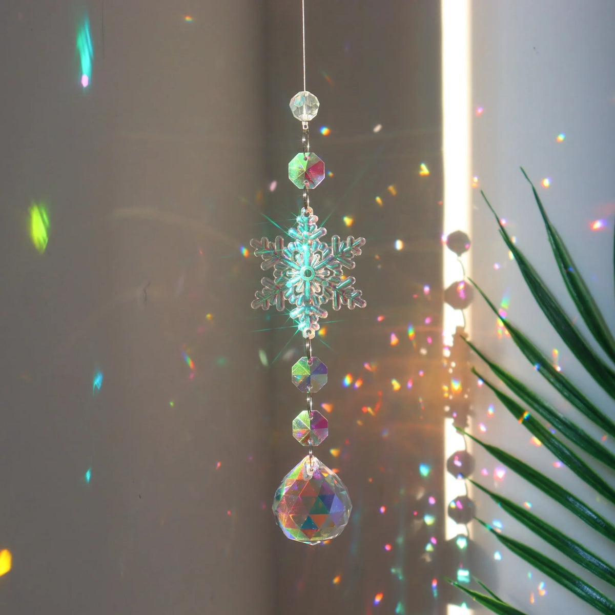 AB colour acrylic snowflake dreamcatcher Christmas tree decoration with 9cm large and 4.5cm small snowflakes