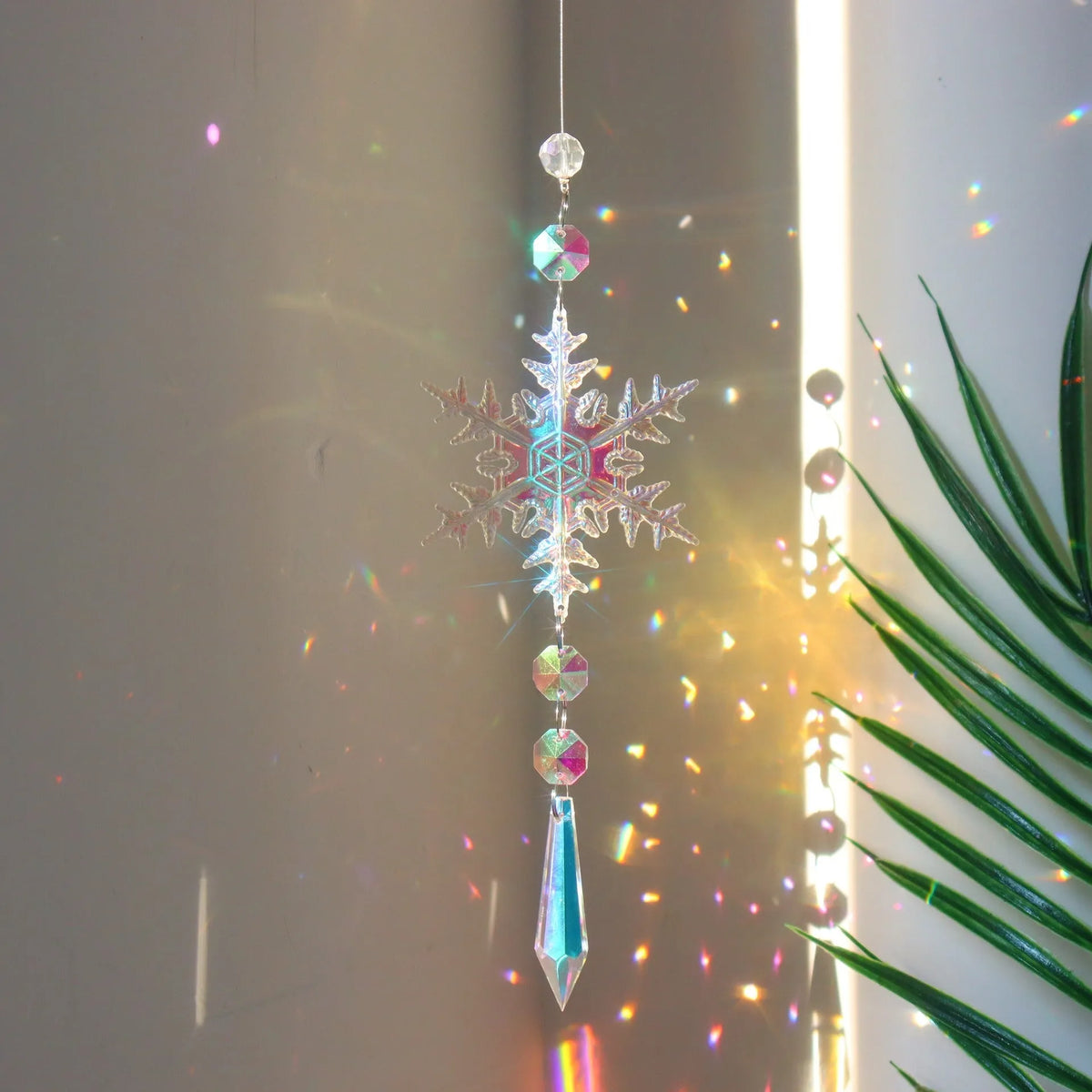AB colour acrylic snowflake dreamcatcher Christmas tree decoration with 9cm large and 4.5cm small snowflakes