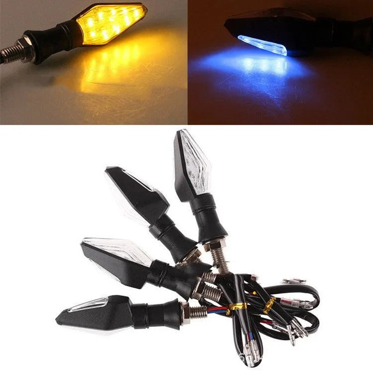 Motorcycle turn signal light with dual-colour yellow and blue LED illumination for direction indicators